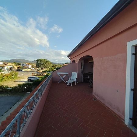 Le Canne Apt 1 San Teodoro  Buitenkant foto