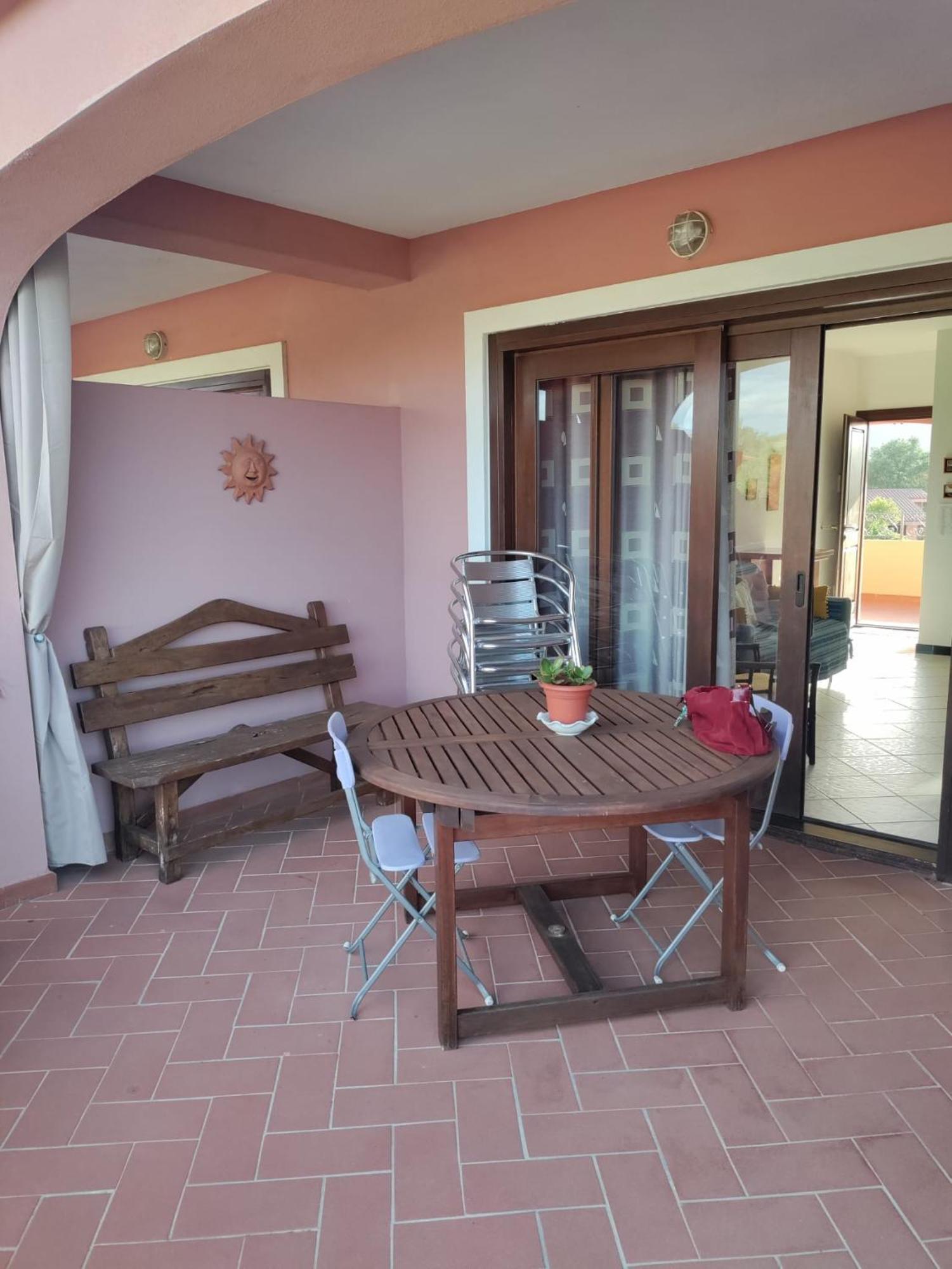 Le Canne Apt 1 San Teodoro  Buitenkant foto