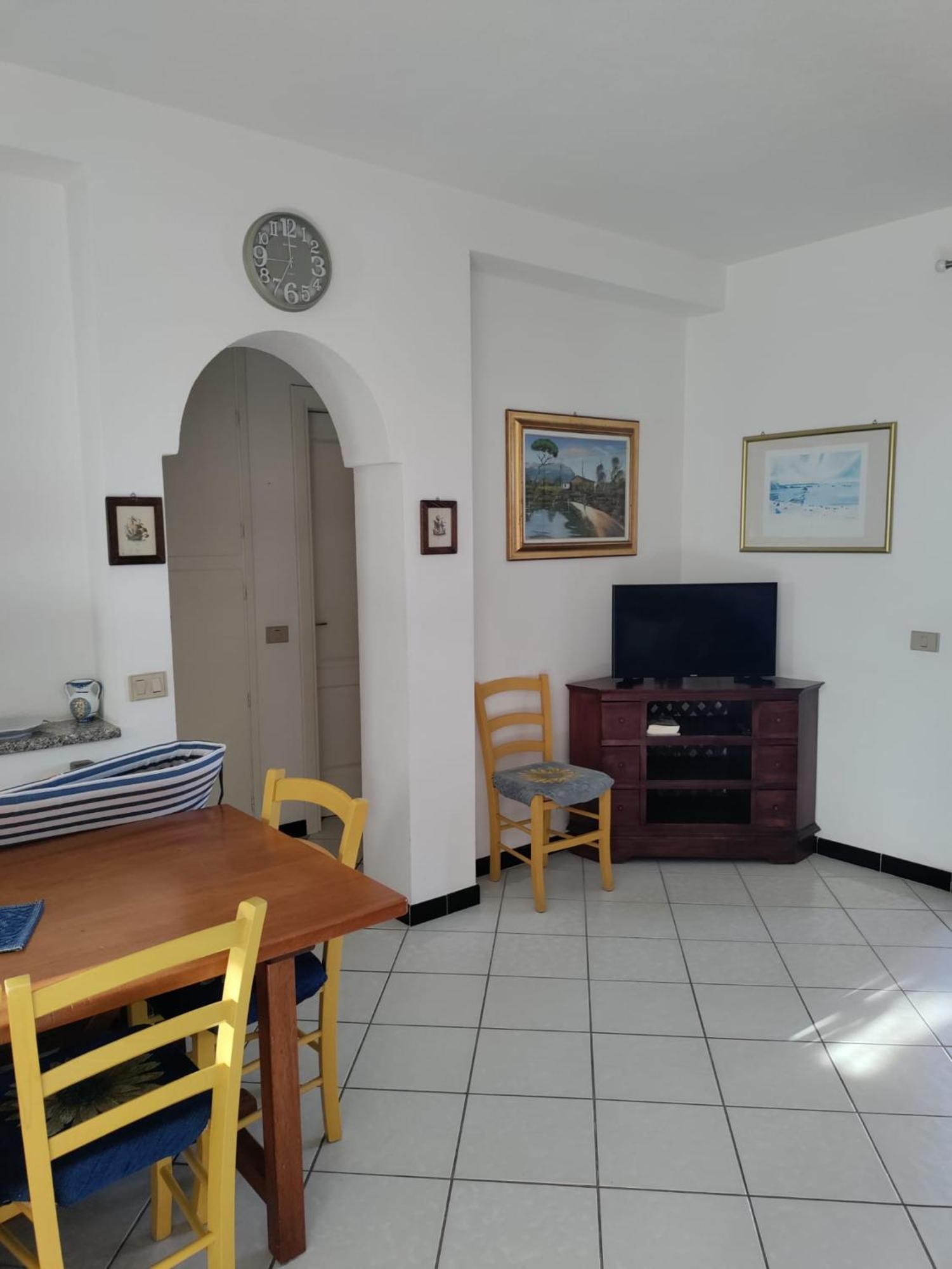 Le Canne Apt 1 San Teodoro  Buitenkant foto