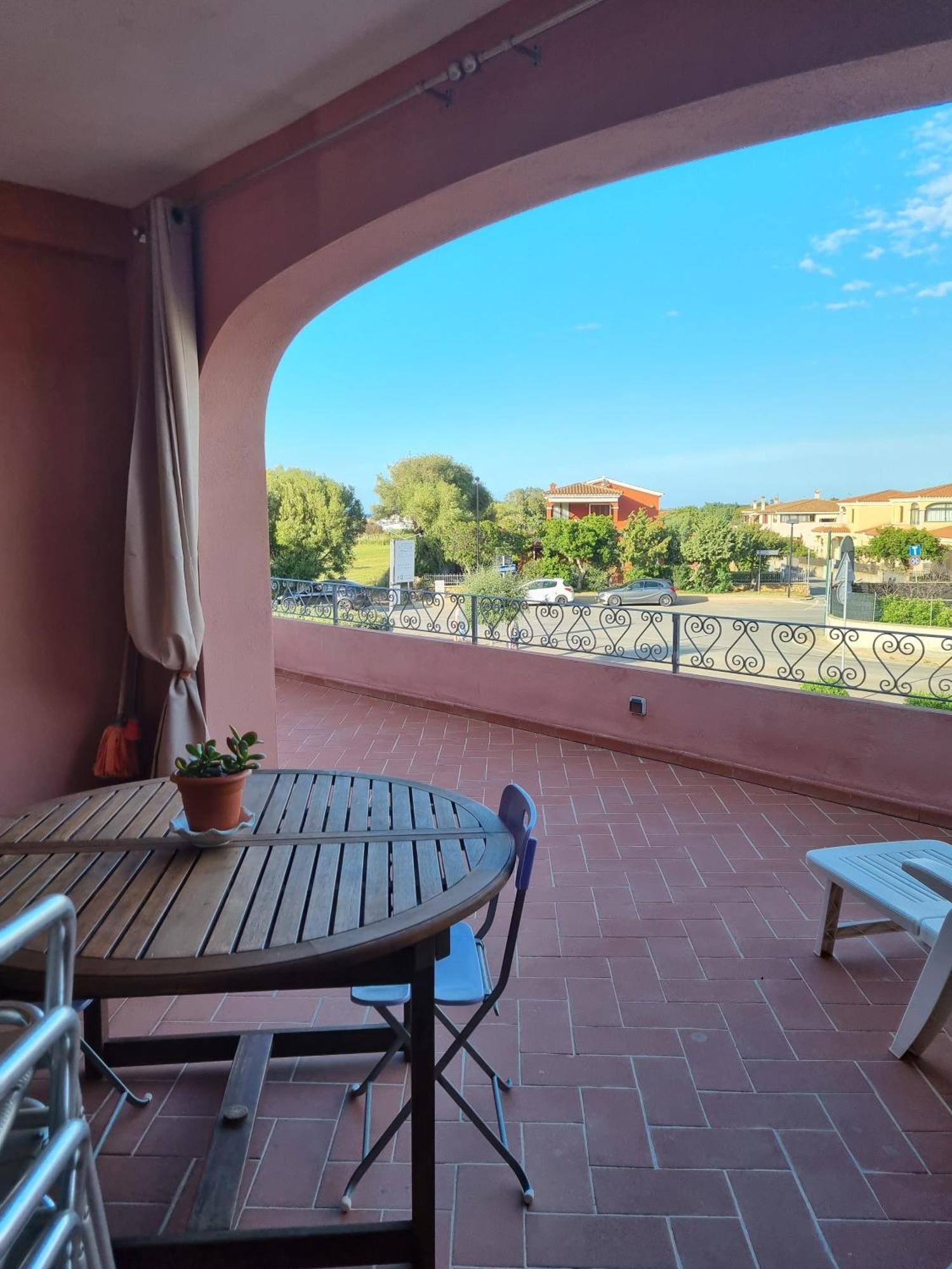 Le Canne Apt 1 San Teodoro  Buitenkant foto