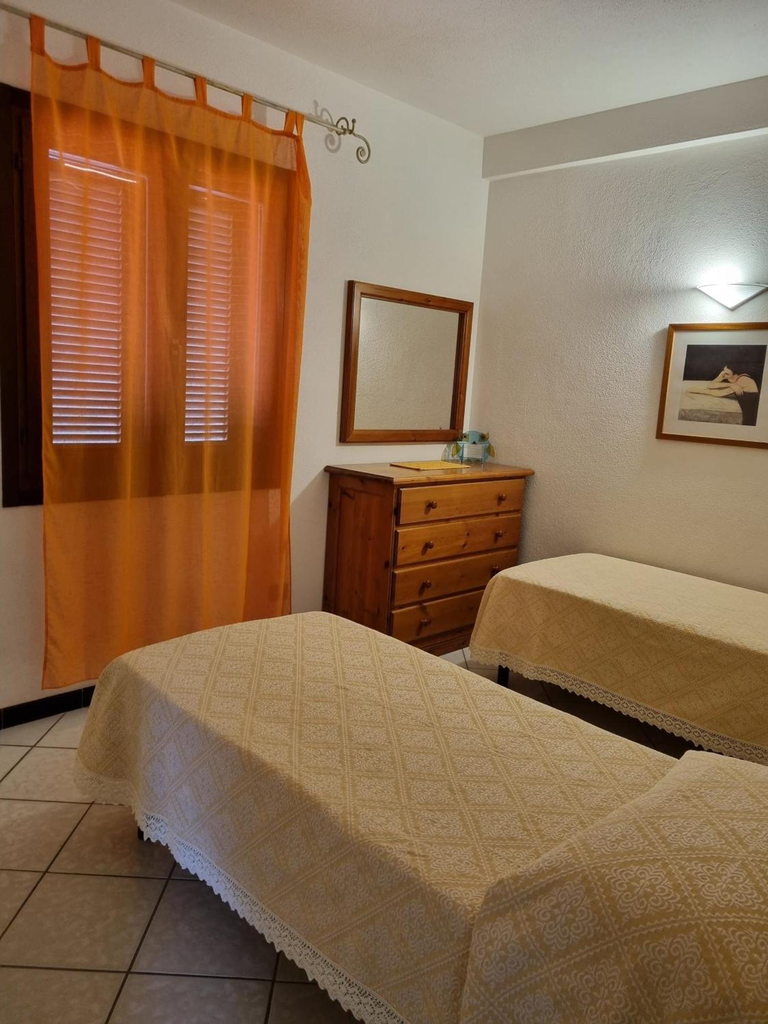 Le Canne Apt 1 San Teodoro  Buitenkant foto
